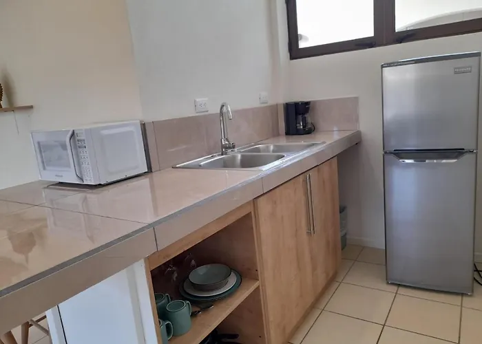 Zulu Surf Hotel 3*