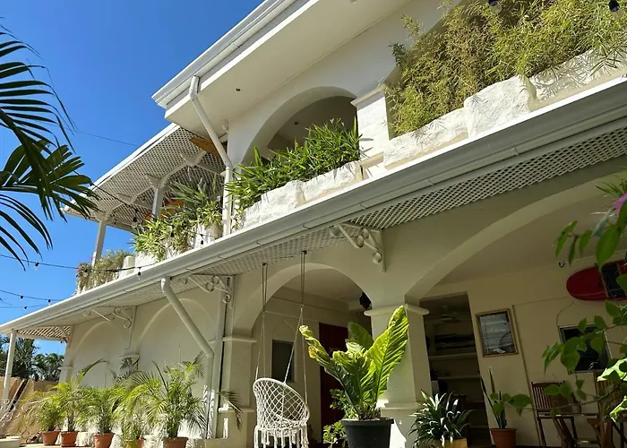 Zulu Surf Hotel Tamarindo